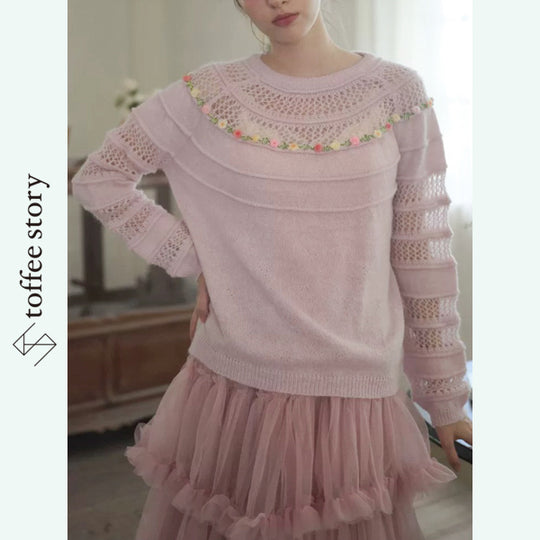 【3color】胸元を彩る花の縁飾り かぎ針編みメッシュニットトップ《Y0775》