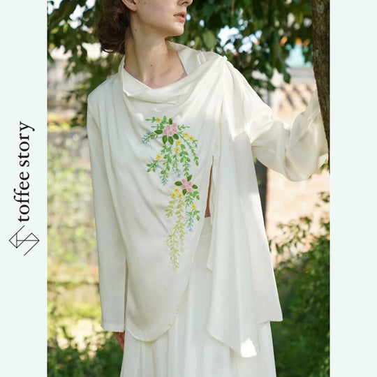 薔薇刺繍の温感ドレープトップス《Y0673》