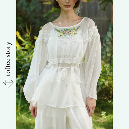 【2color】薄衣に咲く花手刺繍シアーブラウス《Y0730》